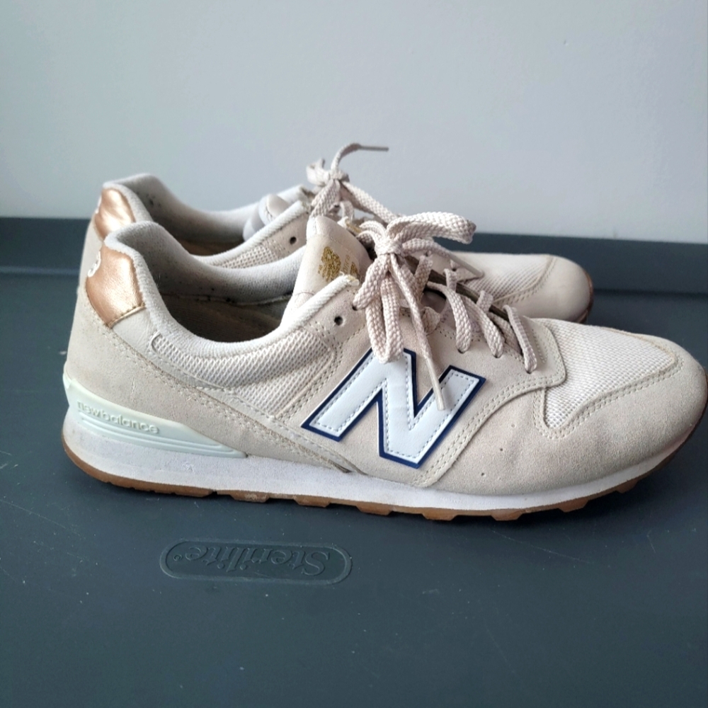 J.Crew New Balance 996 Off White/Bone/Navy/Rose Gold